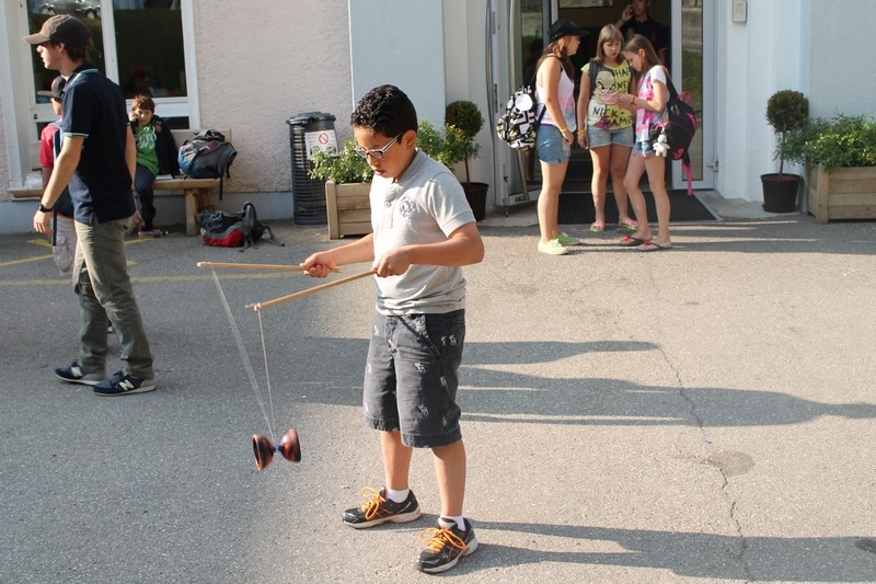 Village Camps International Summer Camp Leysin, Switzerland 2025-08-09 https://www.villagecamps.com/journals_admin/images/688-34-morning_depart (4).jpg
